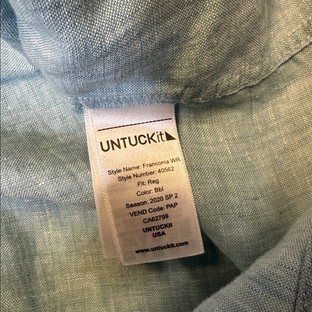 UNTUCKit mens L Large blue solid regular fit 100% linen wrinkle free shirt EUC - Picture 5 of 5